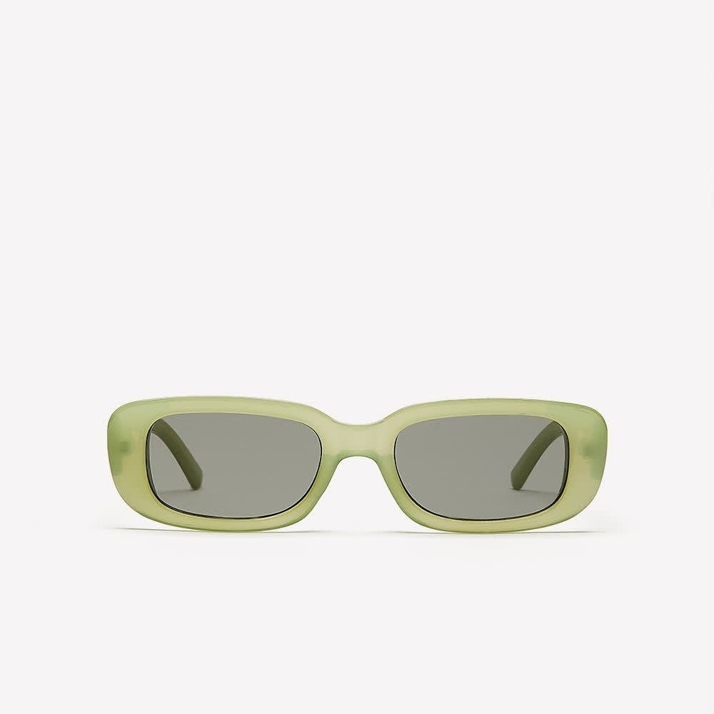 PENN. • Green Retro Sunglasses with Chunky Frames - Picture 2 of 3